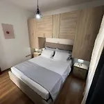 아파트 Vlora Guest House *