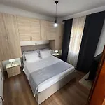 Vlora Guest House